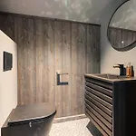 New Cozy And Large With Private Jacuzzi And Sauna *
