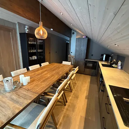 New Cozy And Large With Private Jacuzzi And Sauna 샬레