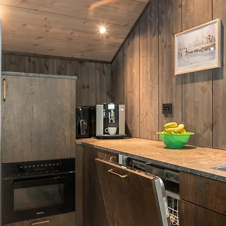 New Cozy And Large With Private Jacuzzi And Sauna