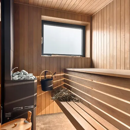 New Cozy And Large With Private Jacuzzi And Sauna *