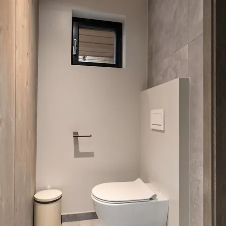 New Cozy And Large With Private Jacuzzi And Sauna 샬레 *