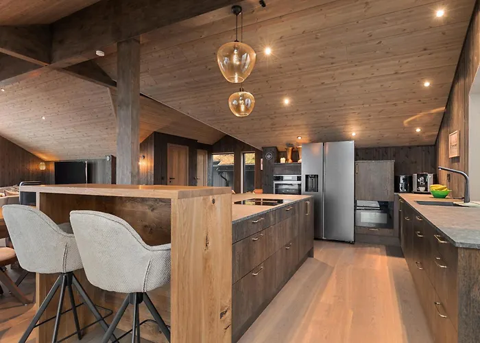 New Cozy And Large With Private Jacuzzi And Sauna *