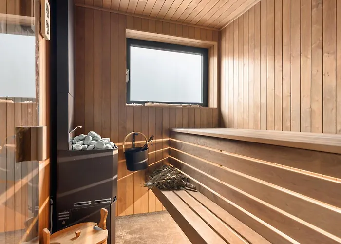 New Cozy And Large With Private Jacuzzi And Sauna *