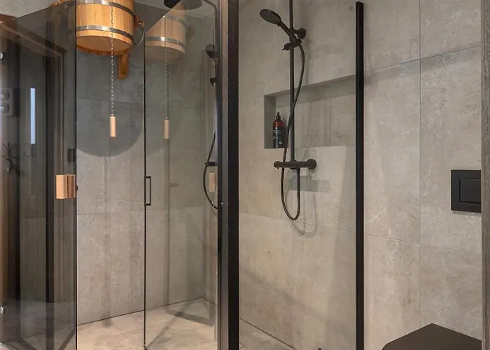New Cozy And Large With Private Jacuzzi And Sauna Alpehytte