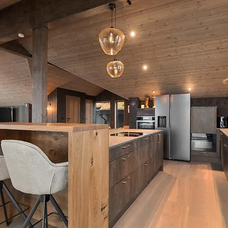 New Cozy And Large With Private Jacuzzi And Sauna *